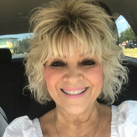 Meet your Posher, Mary - Picture 1 of 1